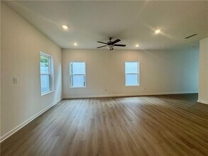 5317 Frontier Ct in Flowery Branch, GA - Building Photo - Building Photo