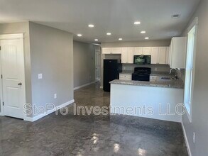 1128 Slaters Creek Rd in Goodlettsville, TN - Building Photo - Building Photo