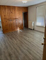 1221 10th Ave N in Fargo, ND - Building Photo