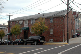 44 Dempsey Ave Apartments