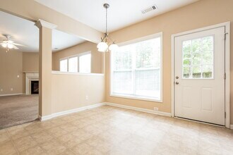 2303 Jasmine Glen Dr in Buford, GA - Building Photo - Building Photo