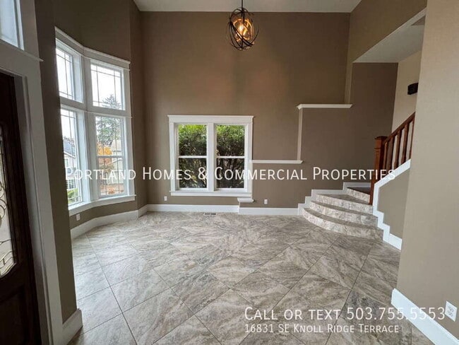 16831 SE Knoll Ridge Terrace in Portland, OR - Building Photo - Building Photo