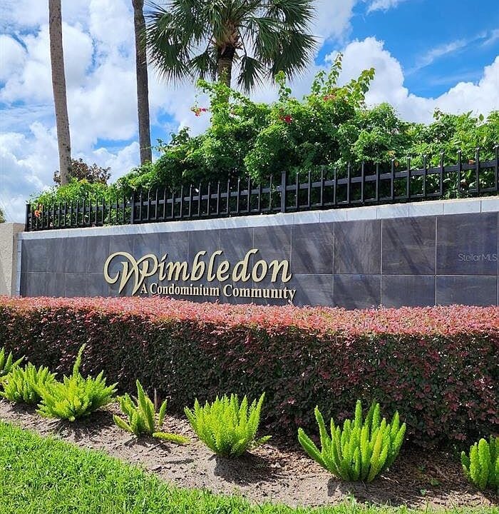 3288 S Semoran Blvd, Unit 11 in Orlando, FL - Building Photo