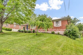122 Leimaur Dr in Richmond, KY - Building Photo - Building Photo