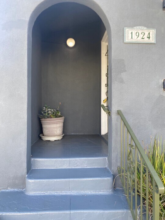 1924 3rd St, Unit 1924 in Santa Monica, CA - Building Photo