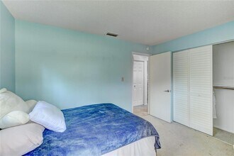 2125 Pine Gardens Trail in Sarasota, FL - Building Photo - Building Photo