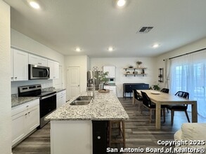 5003 Cassiopeia in San Antonio, TX - Building Photo - Building Photo