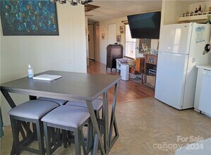 135 Fowler Ln in Clyde, NC - Building Photo - Building Photo