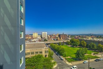 Cooper George in Spokane, WA - Foto de edificio - Interior Photo