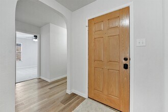 545 Winbridge Ln in Haslet, TX - Foto de edificio - Building Photo