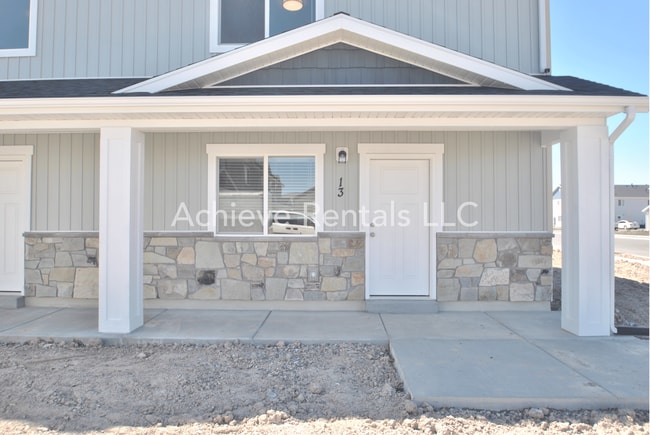 360 N 2650 W in Tremonton, UT - Building Photo - Building Photo