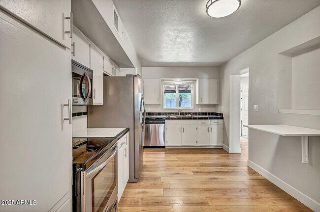 721 E Vista Del Cerro Dr in Tempe, AZ - Building Photo - Building Photo