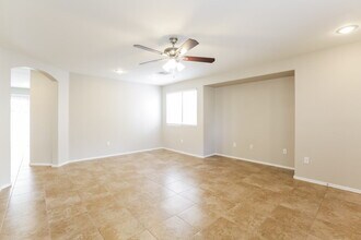 7216 Plushstone St in Las Vegas, NV - Building Photo - Building Photo