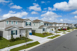Seasons at Heritage Square in Haines City, FL - Building Photo