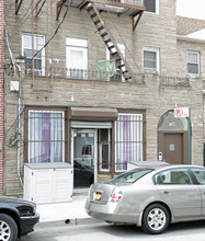 724 E 214th in Bronx, NY - Building Photo - Building Photo