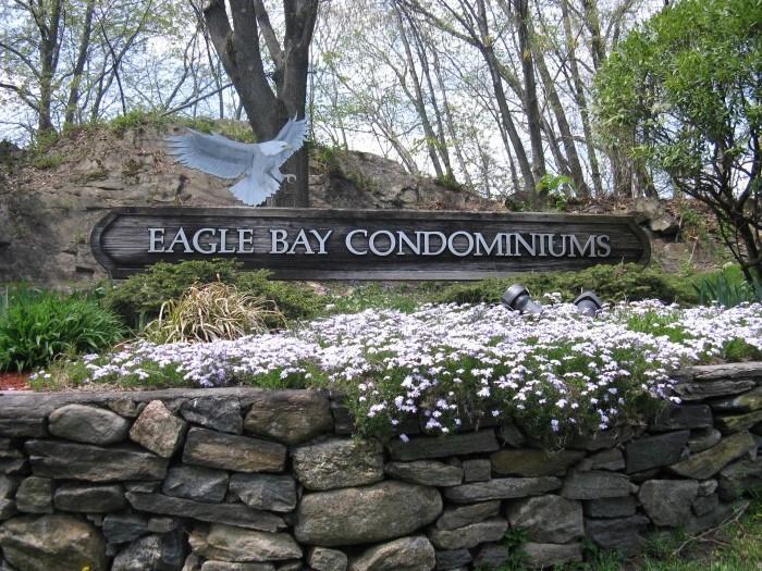 904 Eagle Bay Dr in Ossining, NY - Building Photo