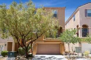6639 Weeping Pine St in Las Vegas, NV - Building Photo