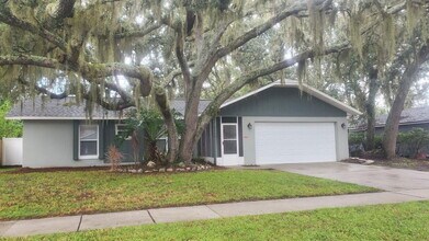 9220 Larette Dr in Orlando, FL - Building Photo - Building Photo