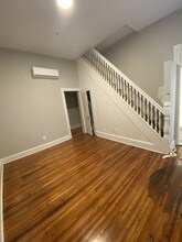 911 S Ellwood Ave in Baltimore, MD - Building Photo - Building Photo