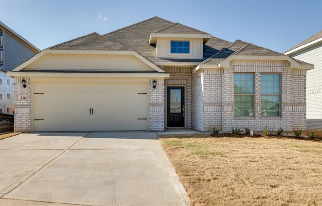 316 Lowery Oaks Trl in Fort Worth, TX - Building Photo