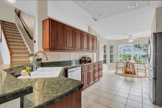 11418 Tee Time Cir in New Port Richey, FL - Building Photo - Building Photo