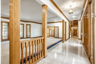 9628 Summerlakes Dr in Carmel, IN - Building Photo - Building Photo