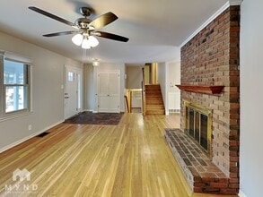 4221 Evansdale Rd in Columbus, OH - Foto de edificio - Building Photo