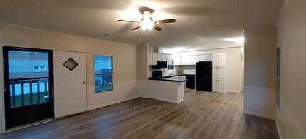 627 TN-91 in Elizabethton, TN - Building Photo - Building Photo