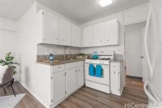712 Kamuela Ave in Honolulu, HI - Building Photo - Building Photo