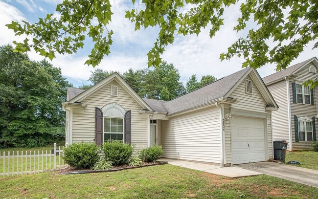 property at 2836 Oasis Ln