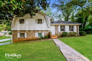 5209 Flemish Ct in Atlanta, GA - Building Photo