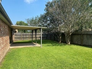 3019 Windmill St in Sugar Land, TX - Building Photo - Building Photo