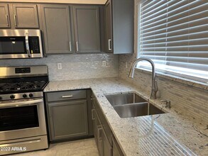 12421 W Pershing St in El Mirage, AZ - Building Photo - Building Photo