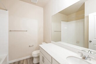 9013 Harvard St in Loveland, CO - Building Photo - Building Photo