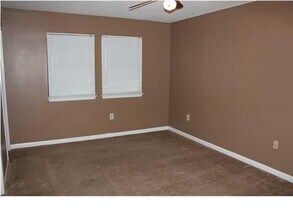127 Patti Cove in Niceville, FL - Building Photo - Building Photo