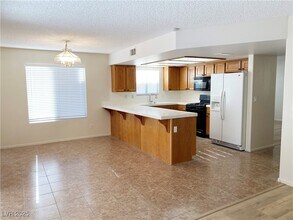 3008 Ocean View Dr in Las Vegas, NV - Building Photo - Building Photo