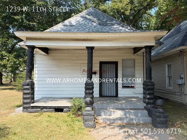 property at 1239 W 11th St