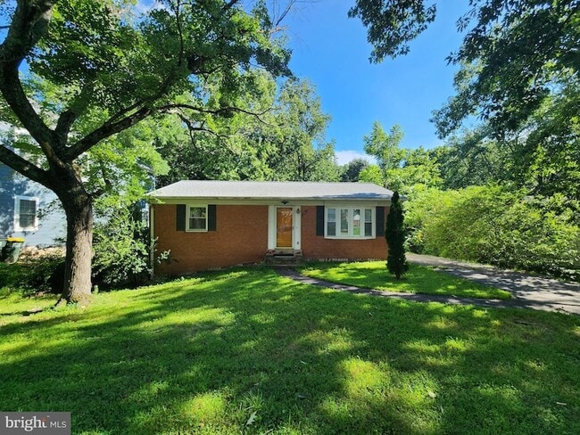 property at 13805 Fulmer Dr