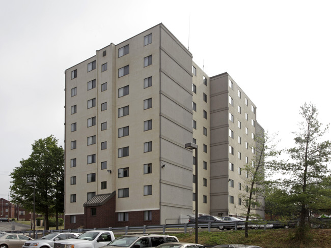 Baldwin Towers in Pittsburgh, PA - Building Photo - Building Photo