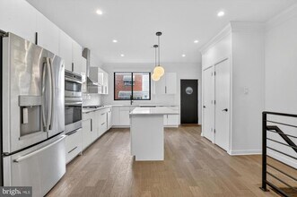 3336 Salmon St in Philadelphia, PA - Building Photo - Building Photo