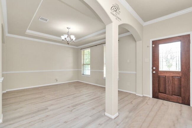 3018 Shadowbrook Chase Ln