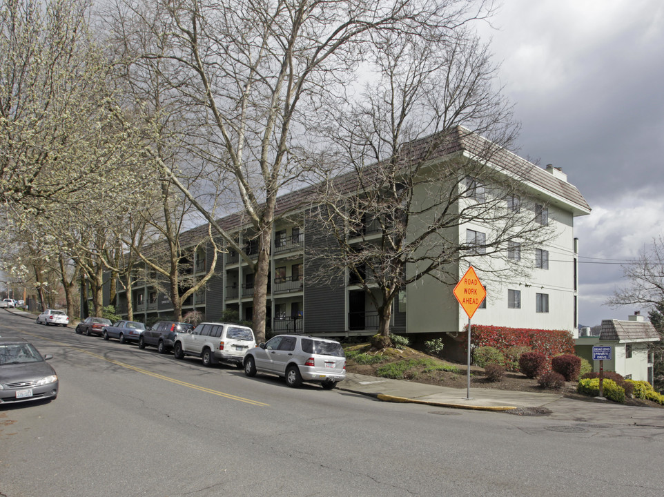 Tower Hill in Portland, OR - Building Photo