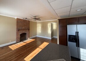 98 N Franklin St, Unit 2 in Wilkes-Barre, PA - Building Photo