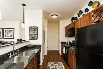 Burkart Crossing Apartments in Seymour, IN - Building Photo - Interior Photo