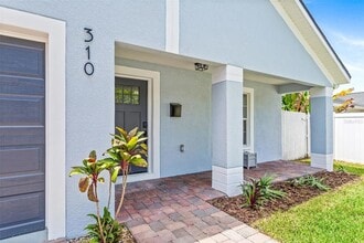 310 W Warren Ave in Tampa, FL - Foto de edificio - Building Photo