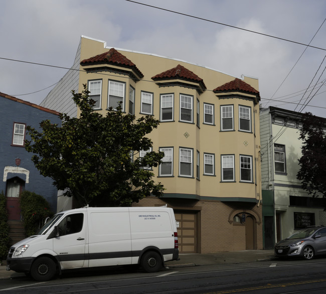 1310 Church St in San Francisco, CA - Foto de edificio - Building Photo