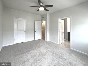 2013 Thornbrook Wy in Odenton, MD - Building Photo - Building Photo