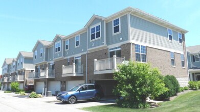 2817 Henley Ln in Naperville, IL - Building Photo - Building Photo