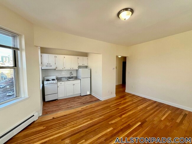 64 Brighton Ave in Boston, MA - Building Photo - Building Photo