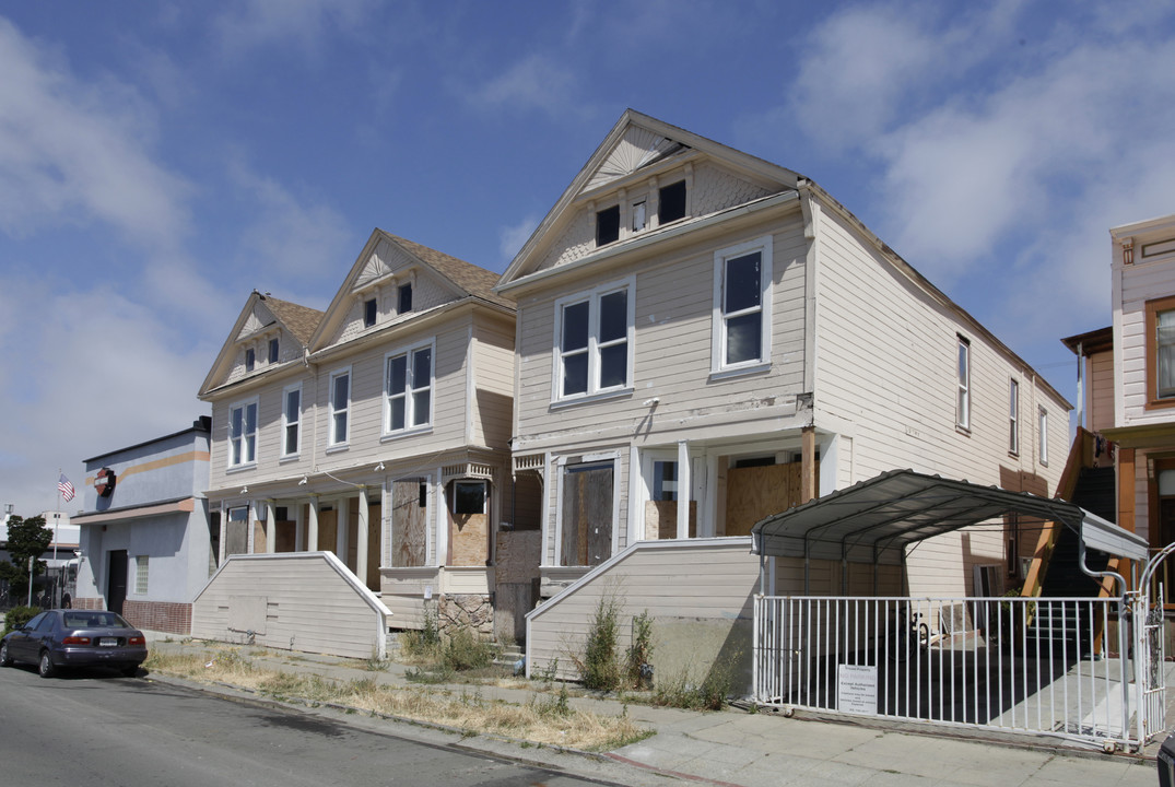 524 York St in Vallejo, CA - Foto de edificio